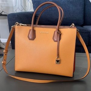 Michael Kors Mercer Tote Bag